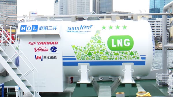 LNG燃料タグ「いしん」①建造工程タイムラプス編